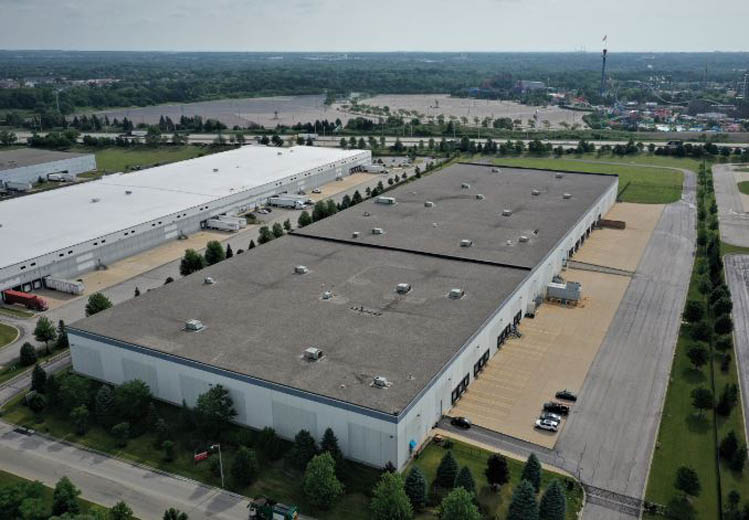 Gurnee property with large roof and lot, 265,644 sf, acquired by Venture One